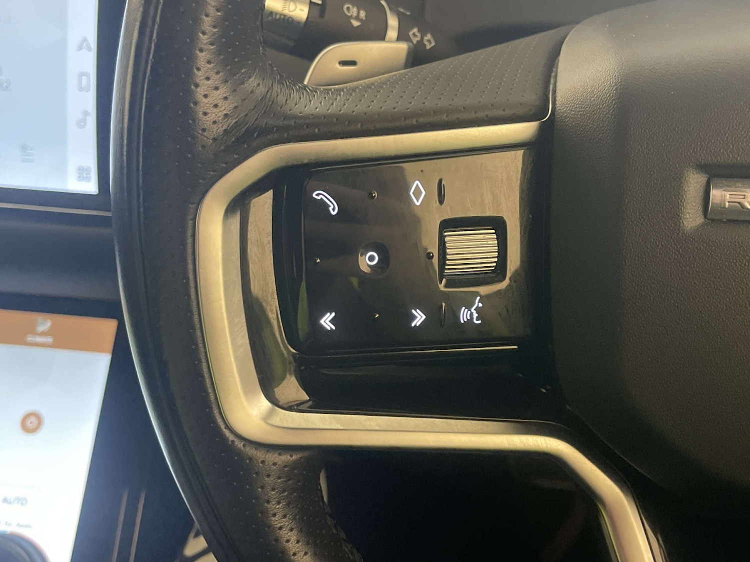 Used Land Rover Range Rover Evoque 2021 for sale - 77888863: Photo 18