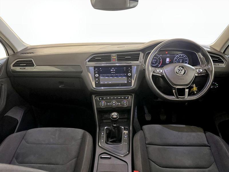 Used Volkswagen Tiguan 2019 for sale - 76017160: Photo 3