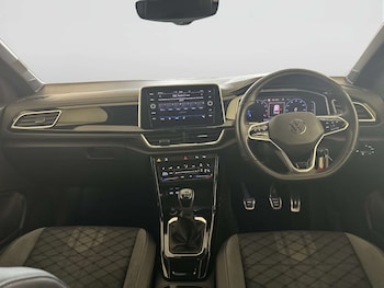 Used Volkswagen T-Roc 2022 for sale - 78251214: Photo