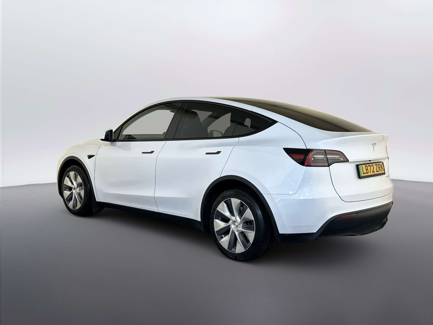 Used Tesla Model Y 2022 for sale - 77880469: Photo 8