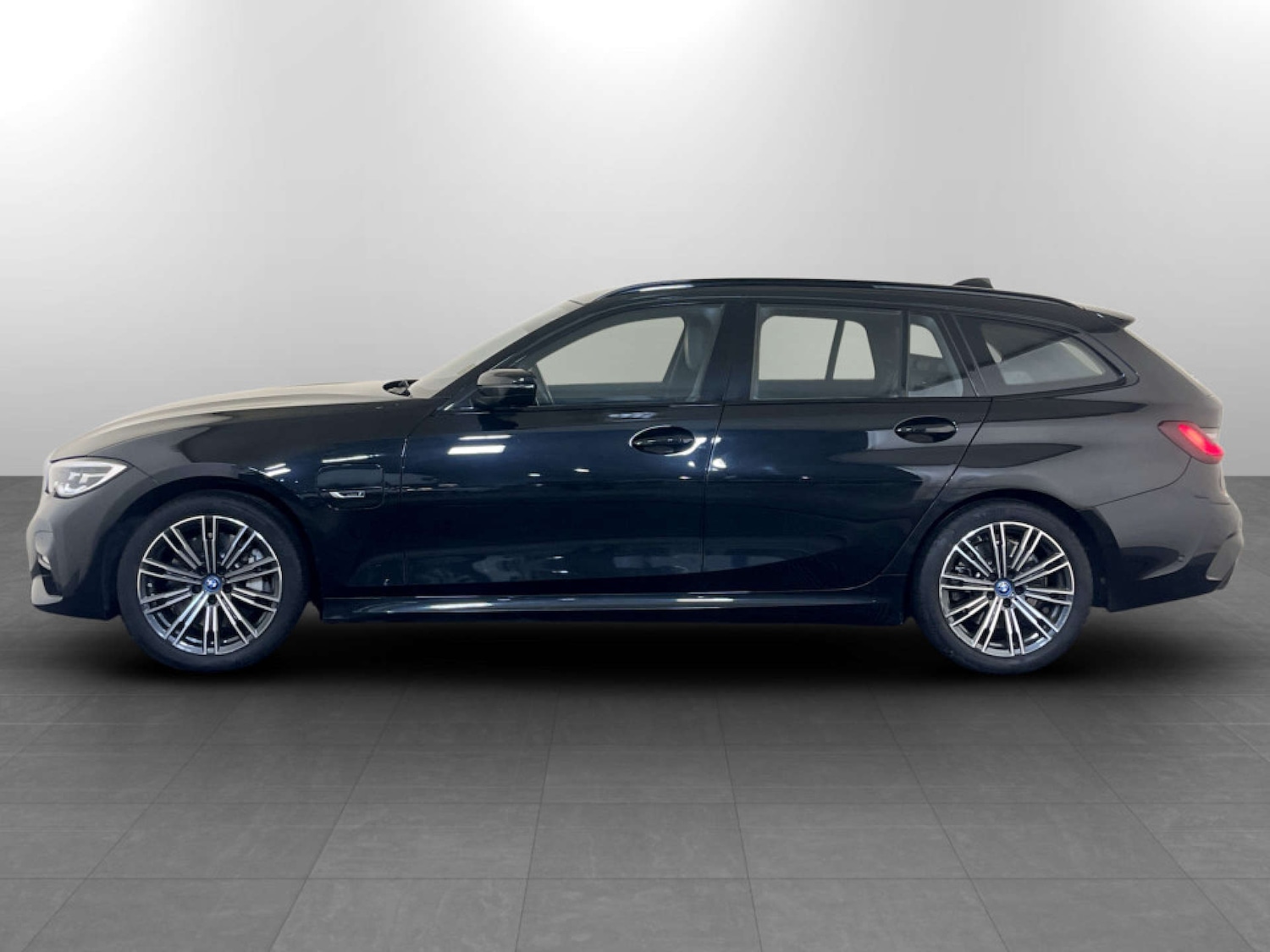 Used BMW 3 Series 2022 for sale - 77667825: Photo 6