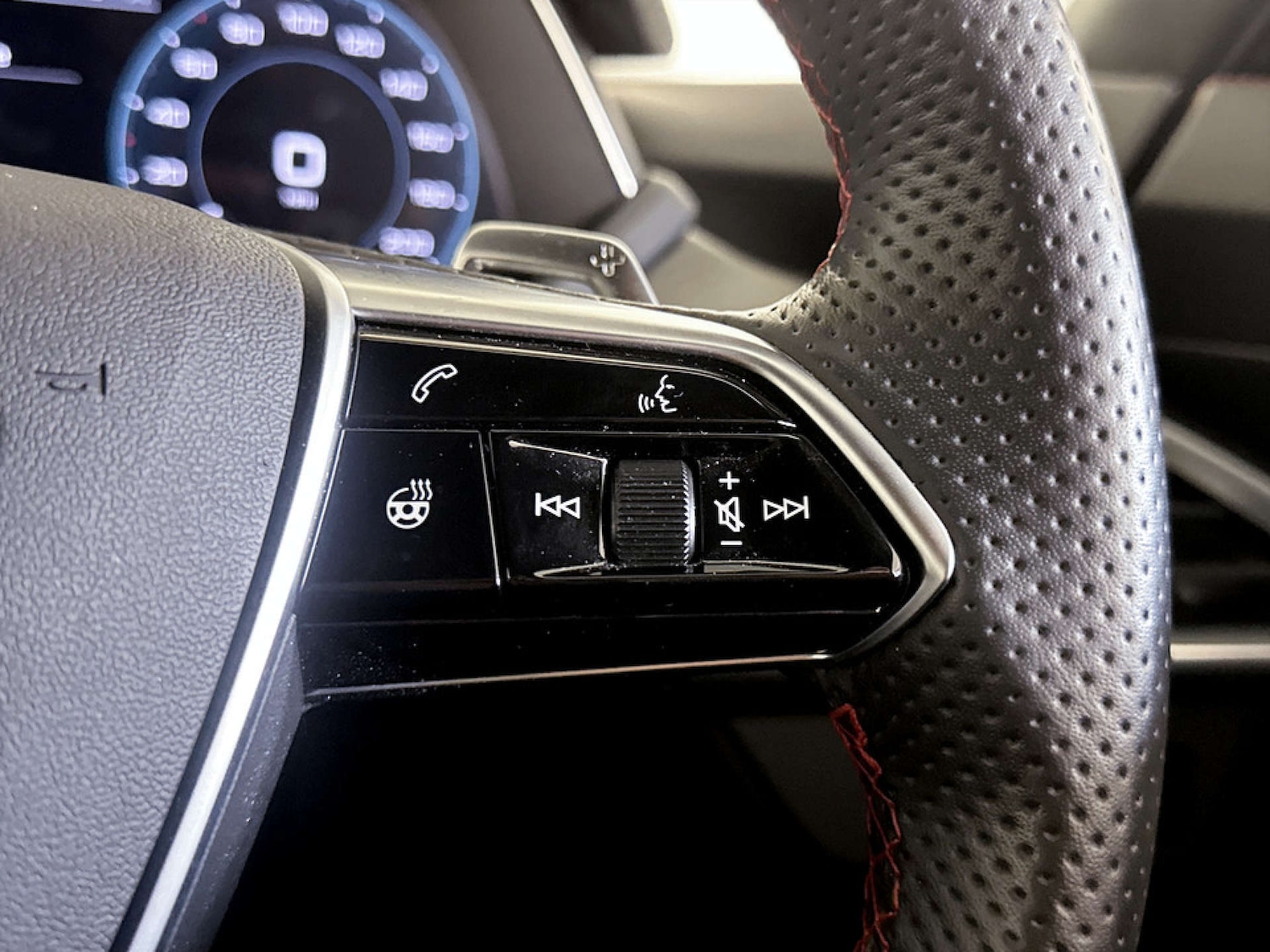 Used Audi RS e-tron GT 2022 for sale - 77186123: Photo 22