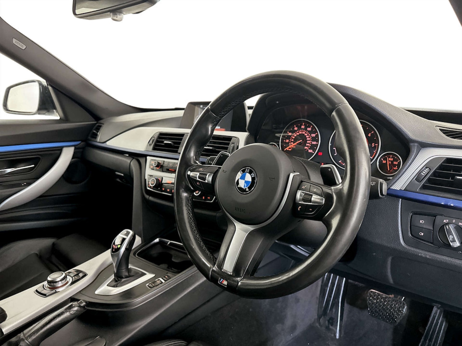 Used BMW 3 Series 2017 for sale - 77249217: Photo 15