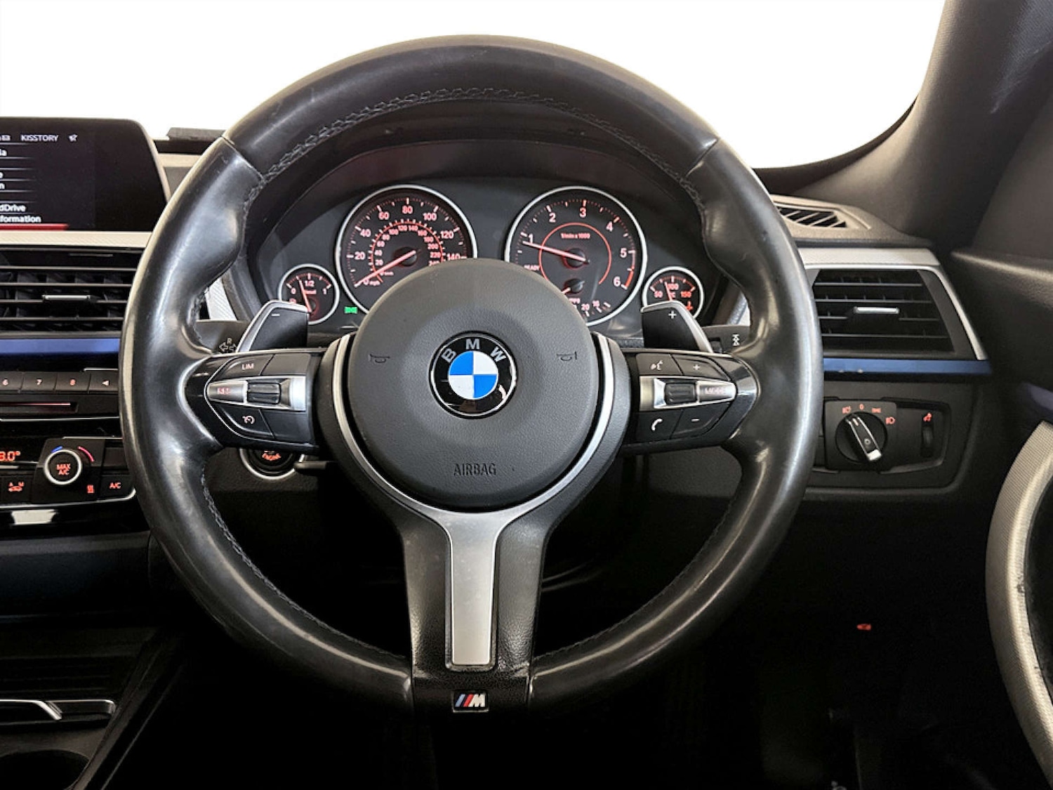 Used BMW 3 Series 2017 for sale - 77249217: Photo 16