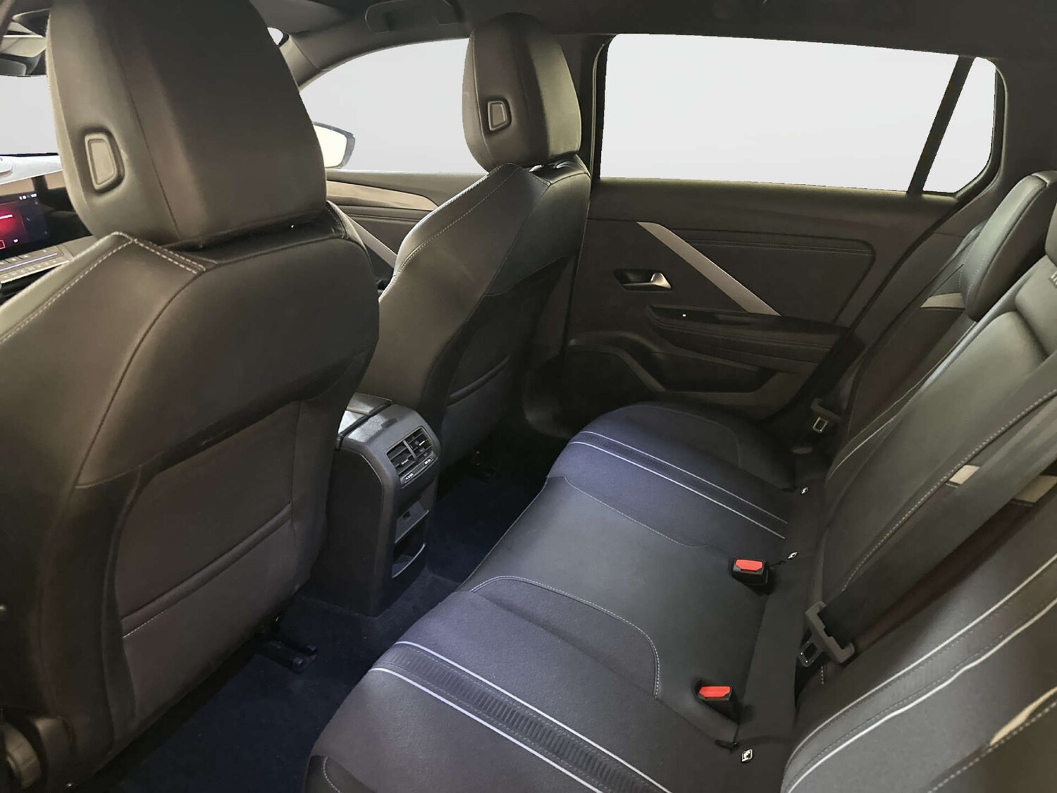 Used Vauxhall Astra 2024 for sale - 77830681: Photo 13