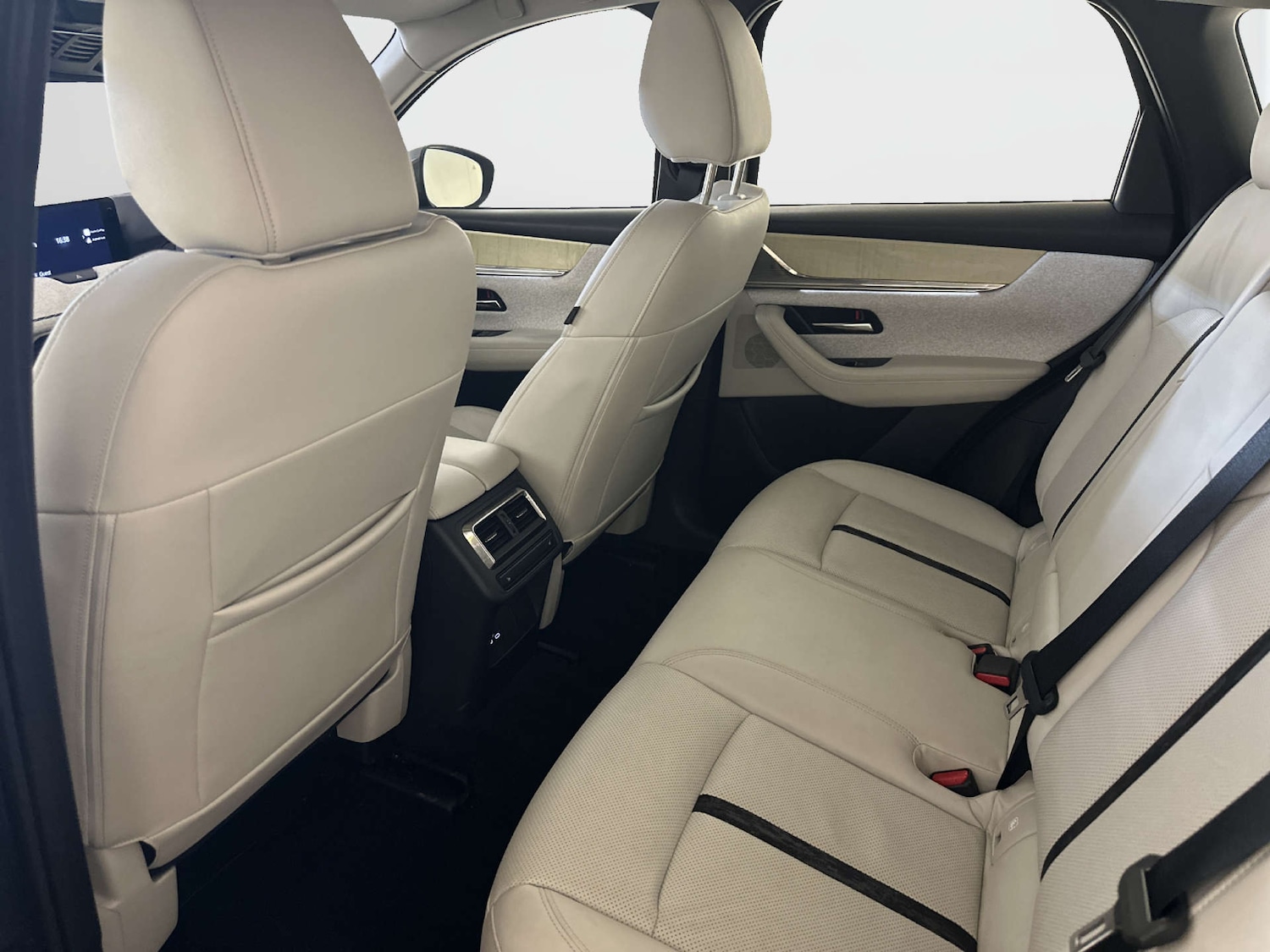 Used Mazda CX-60 2023 for sale - 77990056: Photo 13