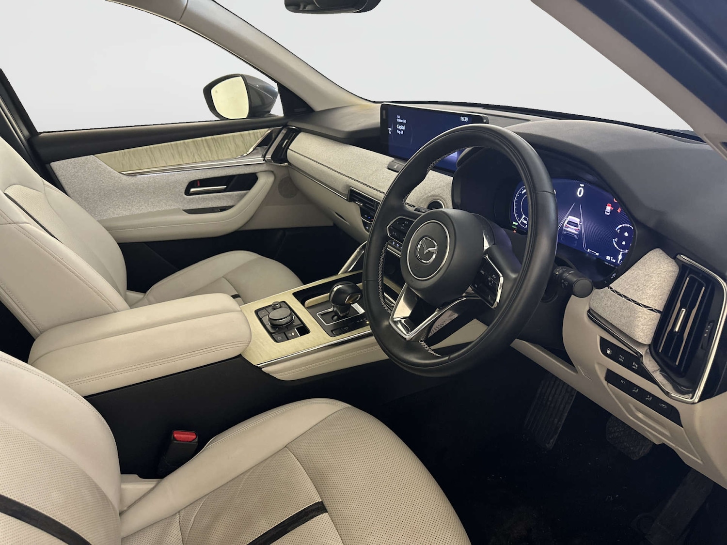 Used Mazda CX-60 2023 for sale - 77990056: Photo 14