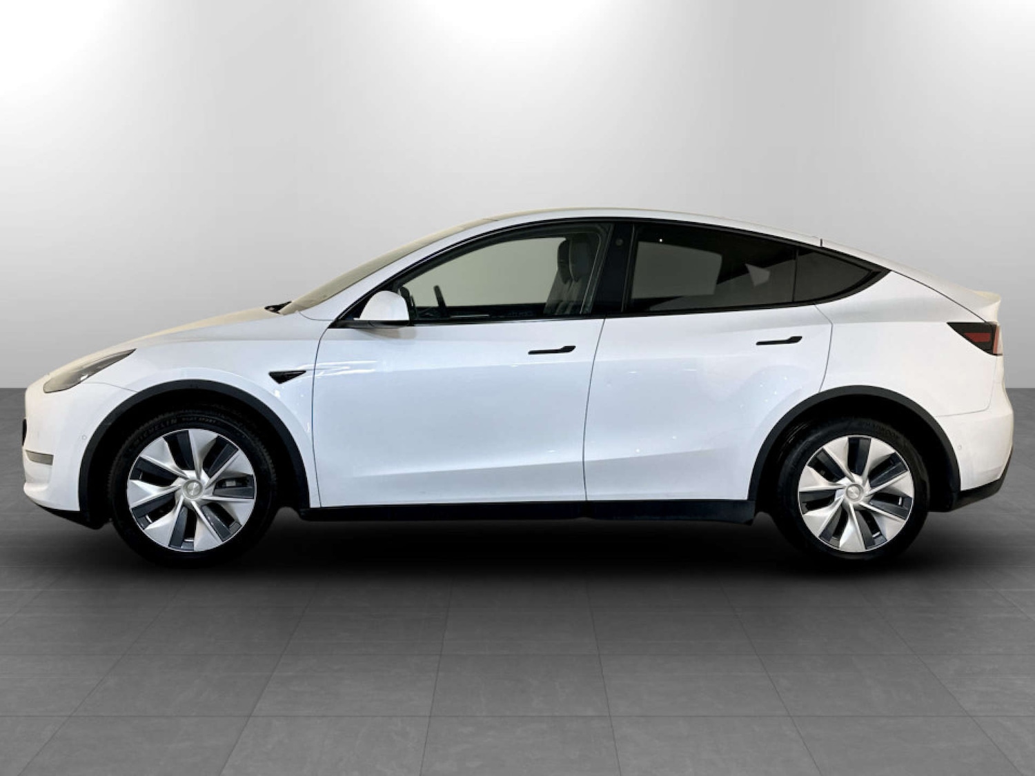 Used Tesla Model Y 2022 for sale - 77195880: Photo 8