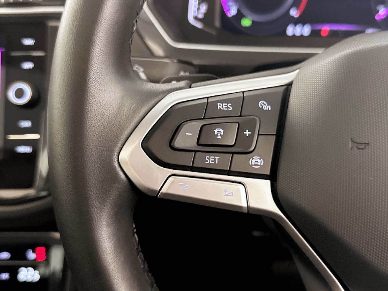 Used Volkswagen Tiguan 2023 for sale - 77758660: Photo 18