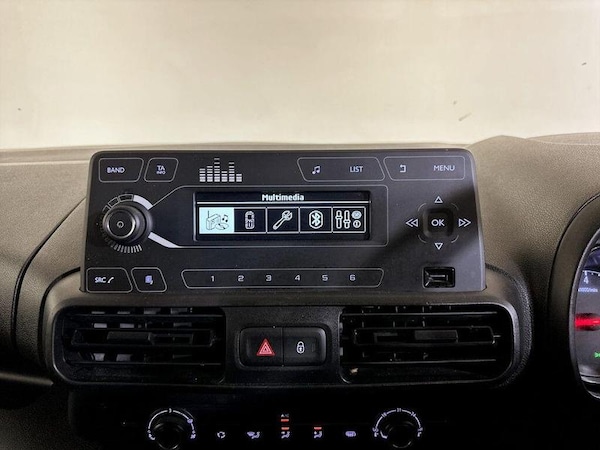 Used Vauxhall Combo 2022 for sale - 75712694: Photo 22
