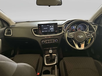 Used Kia XCeed 2020 for sale - 79165189: Photo
