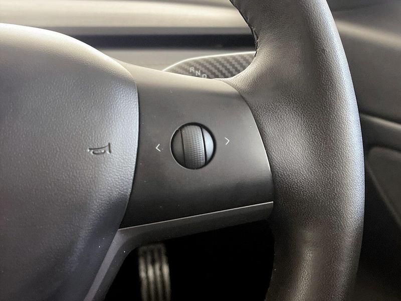 Used Tesla Model 3 2020 for sale - 76563118: Photo 18