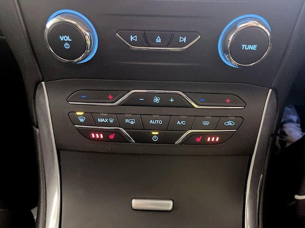 Used Ford Galaxy 2016 for sale - 76244767: Photo 27