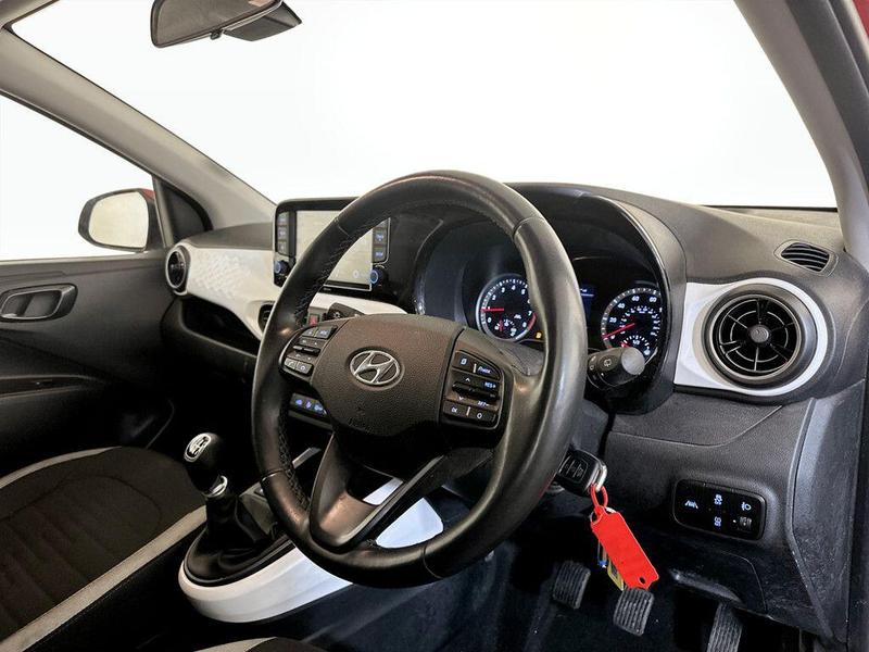 Used Hyundai i10 2022 for sale - 76452731: Photo 13