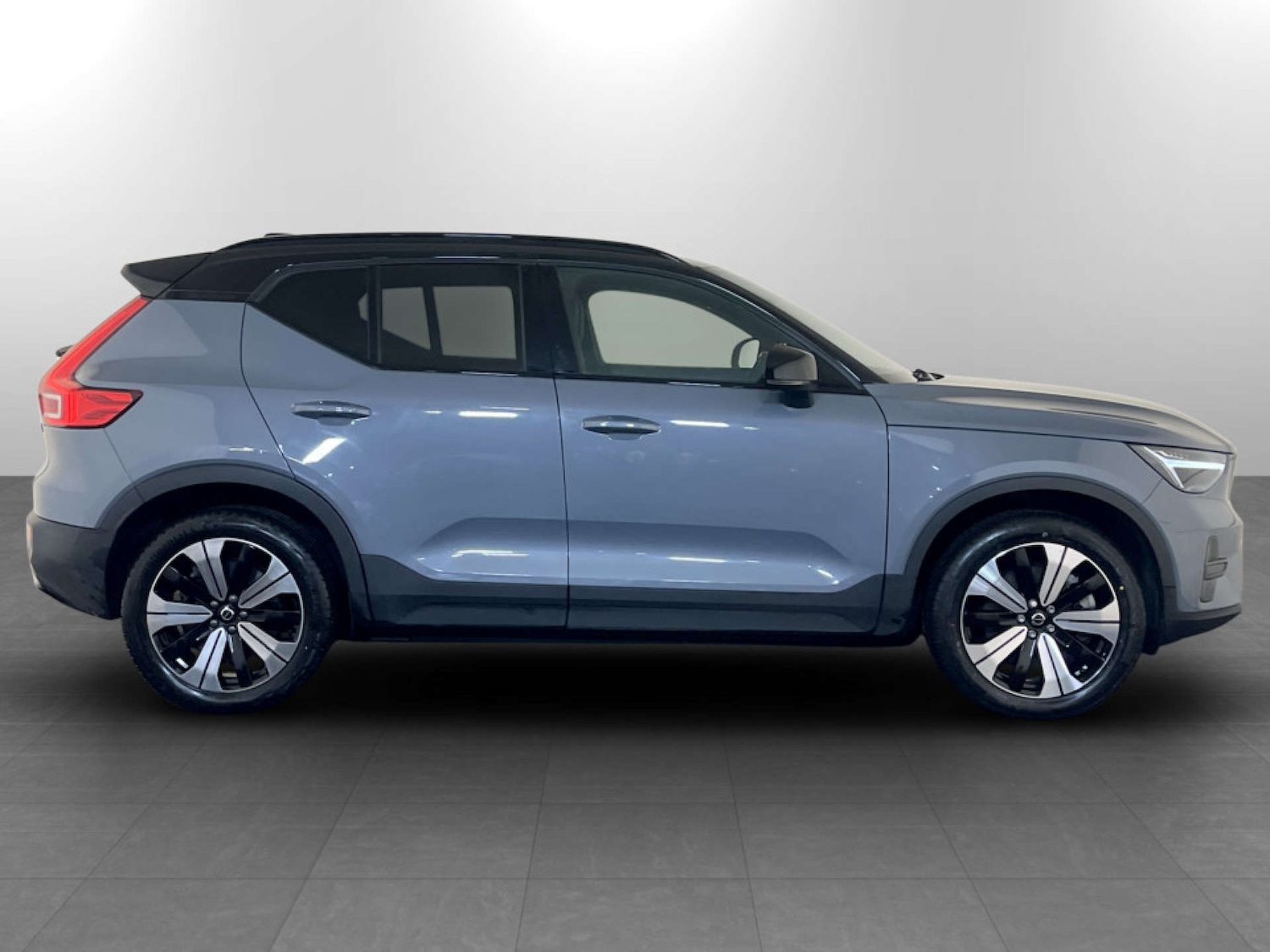 Used Volvo XC40 2022 for sale - 77195897: Photo 11