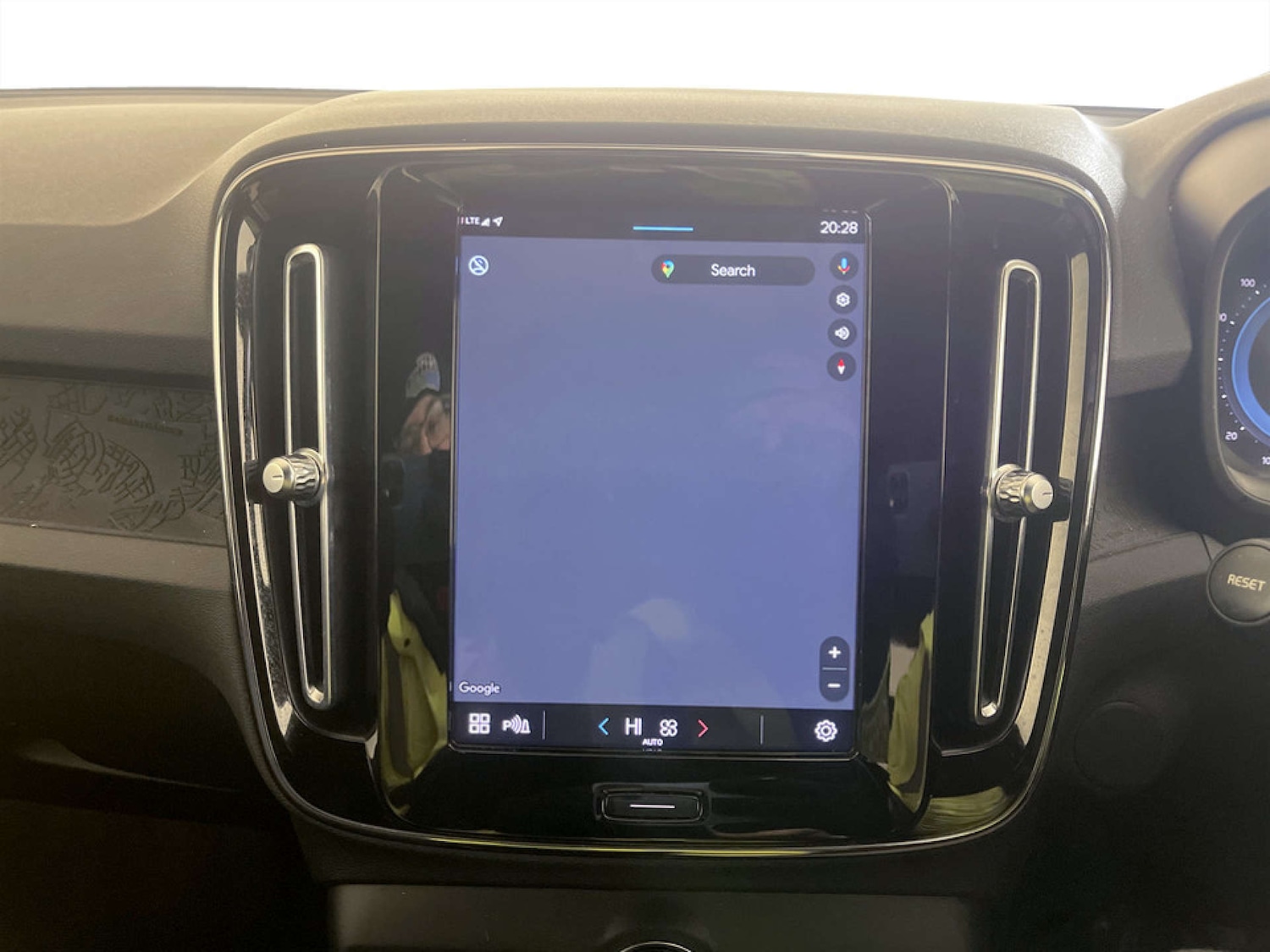 Used Volvo XC40 2022 for sale - 77195897: Photo 22