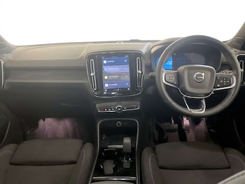 Used Volvo XC40 2022 for sale - 77195897: Photo