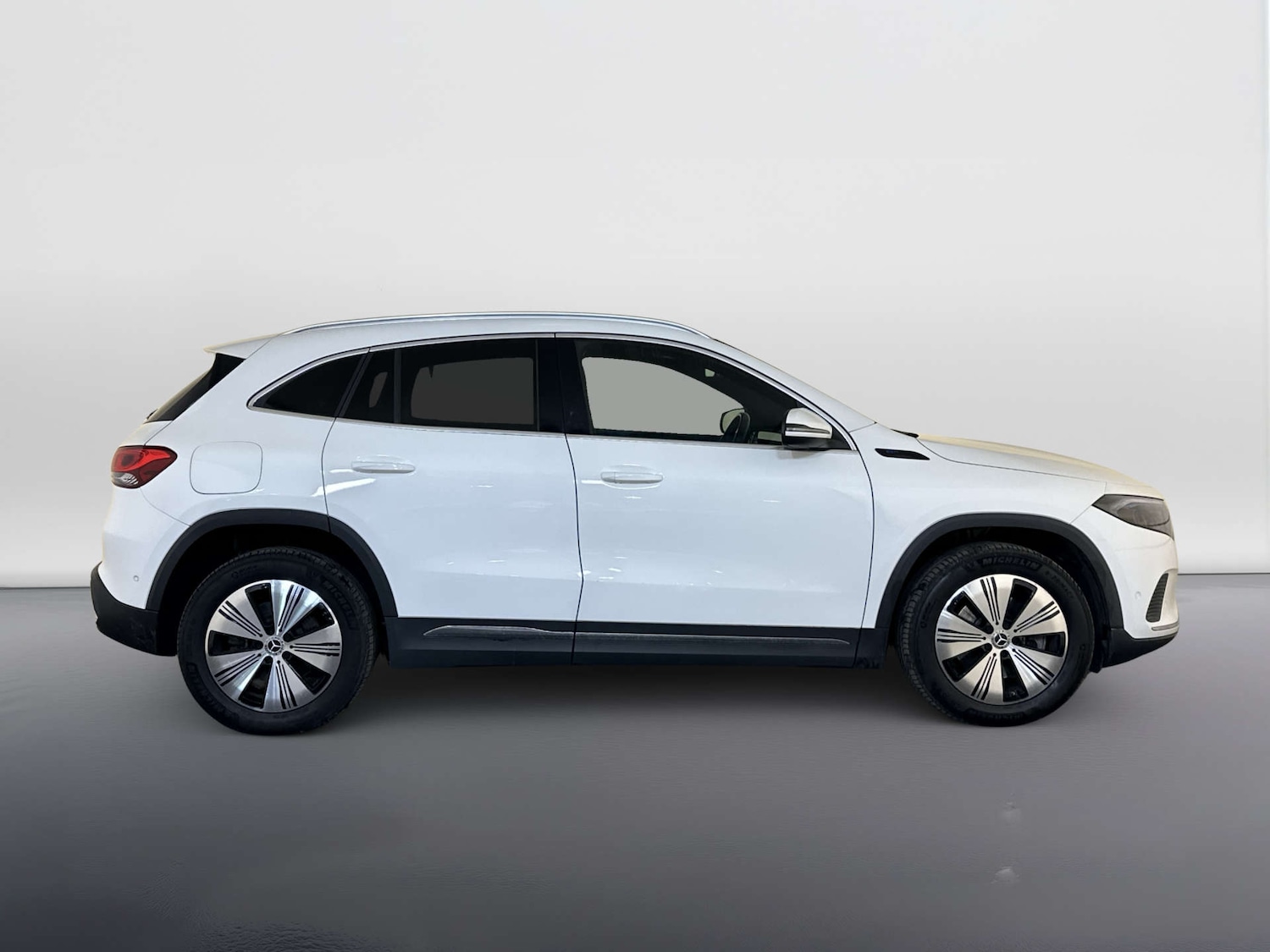 Used Mercedes-Benz EQA 2022 for sale - 77934090: Photo 11