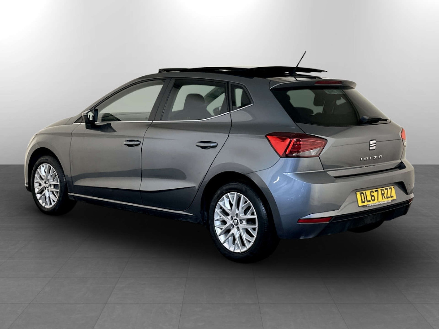 Used SEAT Ibiza 2017 for sale - 77494221: Photo 7