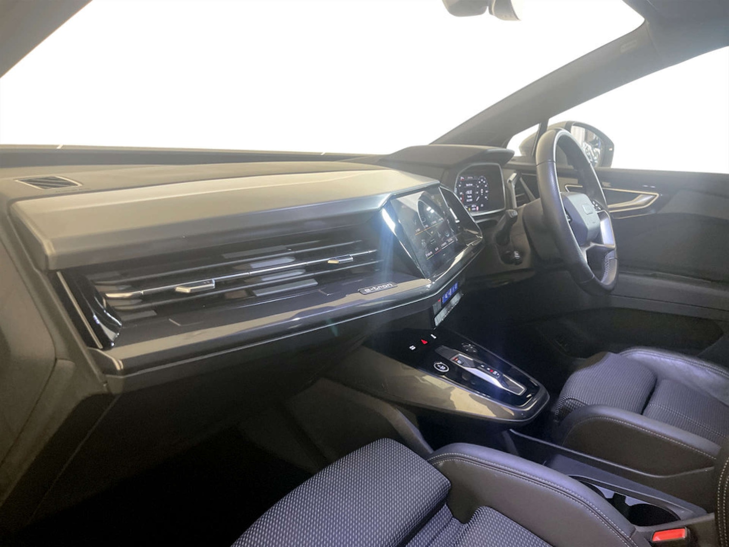 Used Audi Q4 e-tron 2021 for sale - 77655526: Photo 12