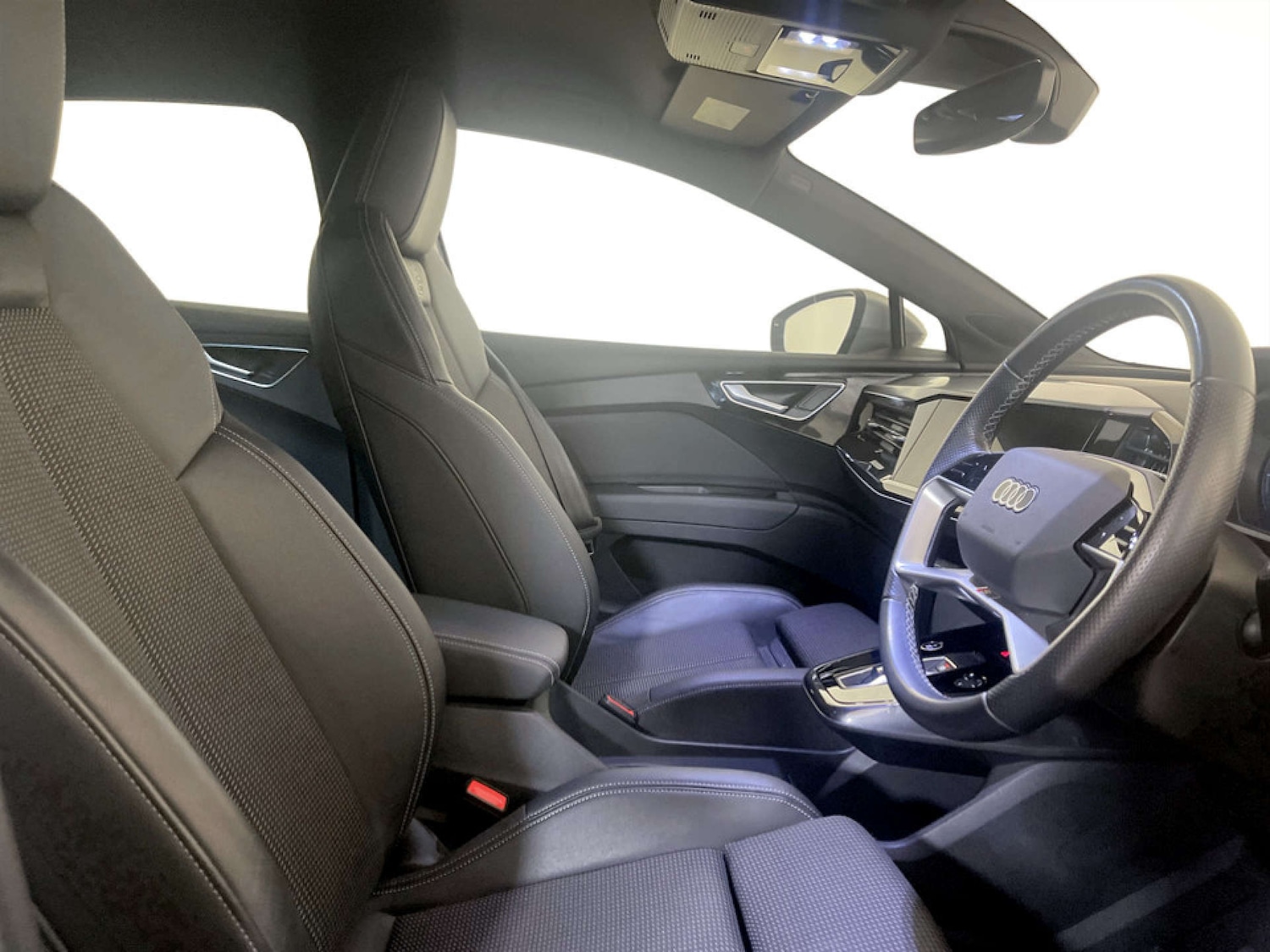 Used Audi Q4 e-tron 2021 for sale - 77655526: Photo 13