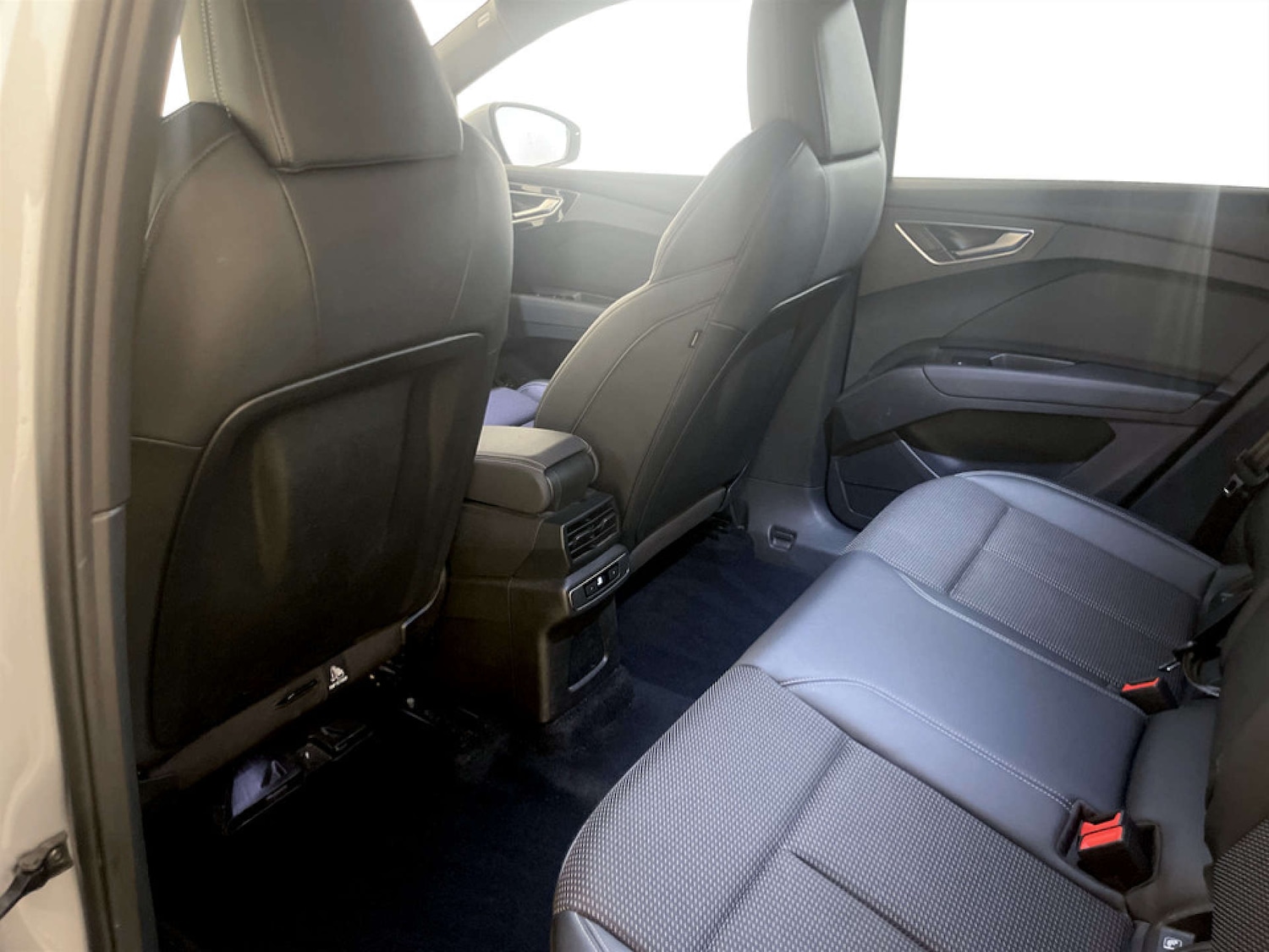 Used Audi Q4 e-tron 2021 for sale - 77655526: Photo 14