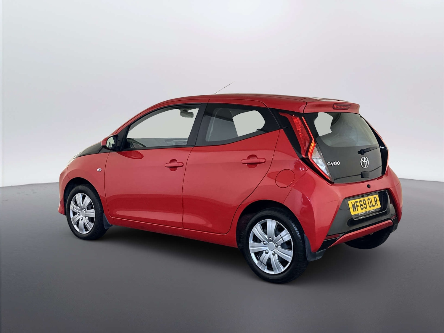Used Toyota AYGO 2019 for sale - 78066789: Photo 8