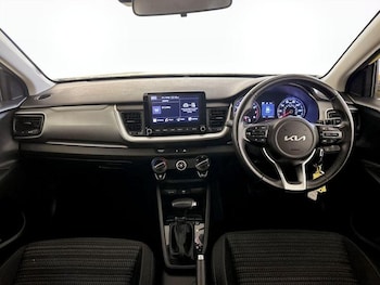 Used Kia Stonic 2021 for sale - 76008606: Photo 3
