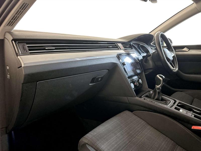 Used Volkswagen Passat 2021 for sale - 77106575: Photo 12