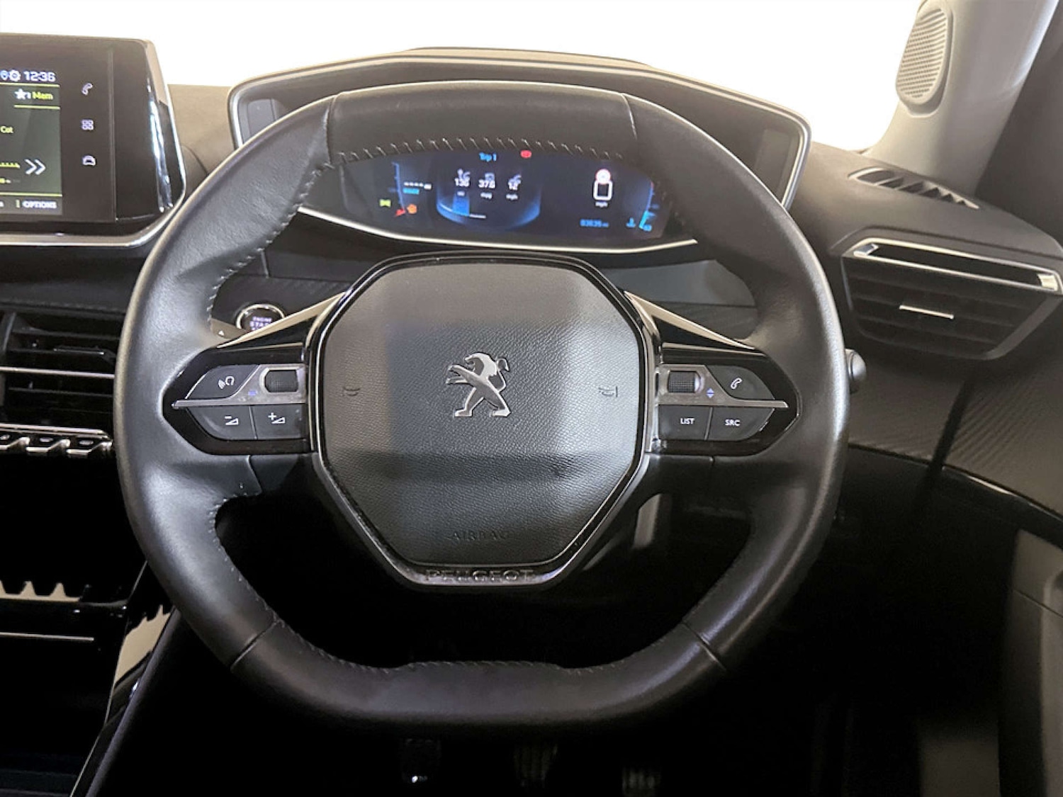 Used Peugeot 2008 2022 for sale - 77186044: Photo 16