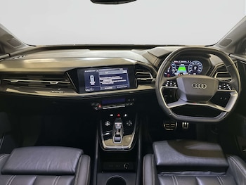 Used Audi Q4 e-tron 2022 for sale - 78236893: Photo