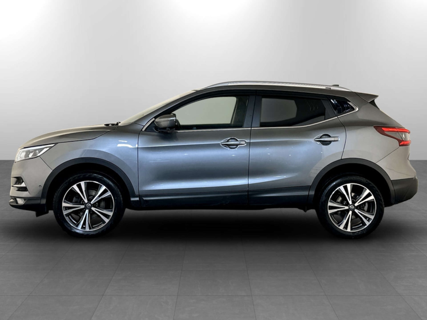 Used Nissan Qashqai 2018 for sale - 77606742: Photo 7