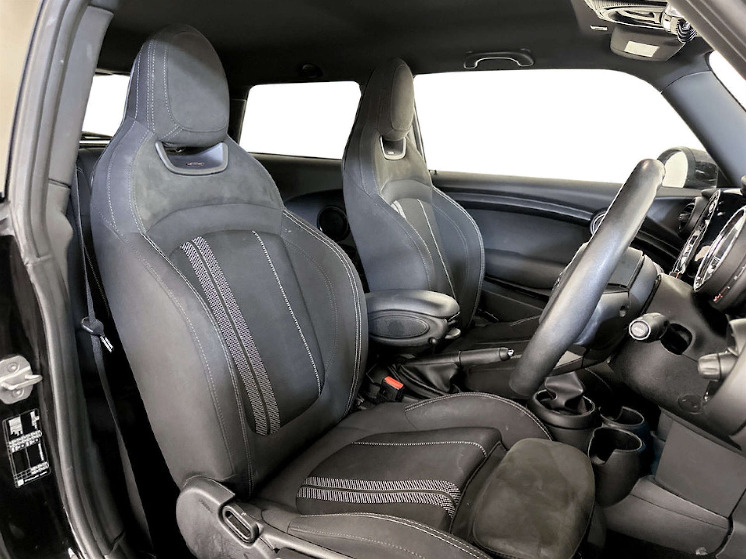 Used MINI Hatch 2019 for sale - 77328622: Photo 13