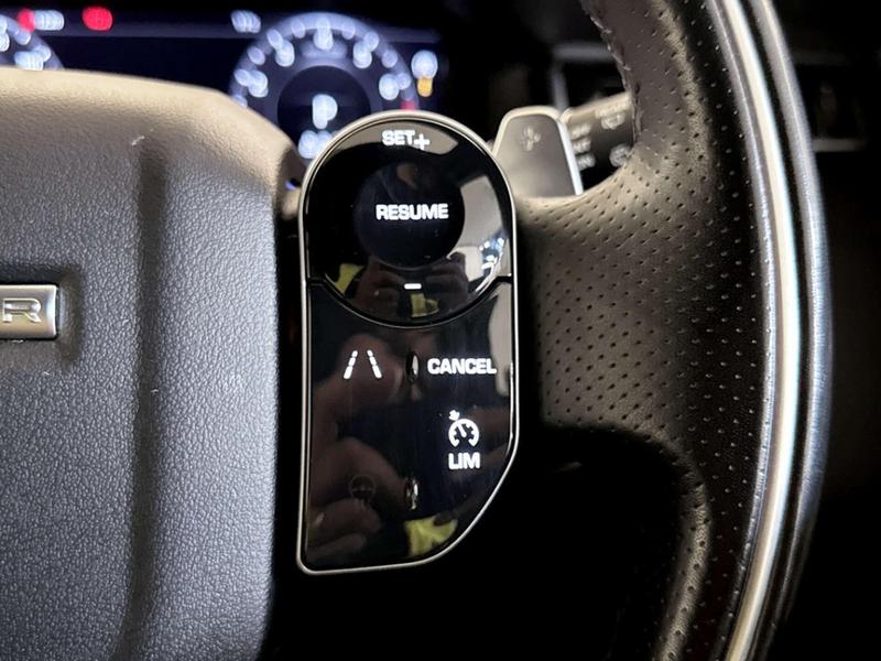 Used Land Rover Range Rover Velar 2018 for sale - 76782203: Photo 19