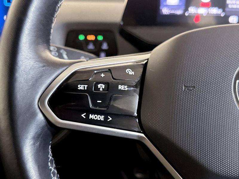 Used Volkswagen ID.3 2021 for sale - 76653410: Photo 17