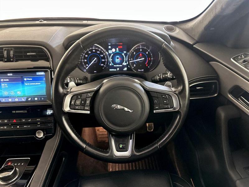 Used Jaguar F-Pace 2021 for sale - 76344423: Photo 16