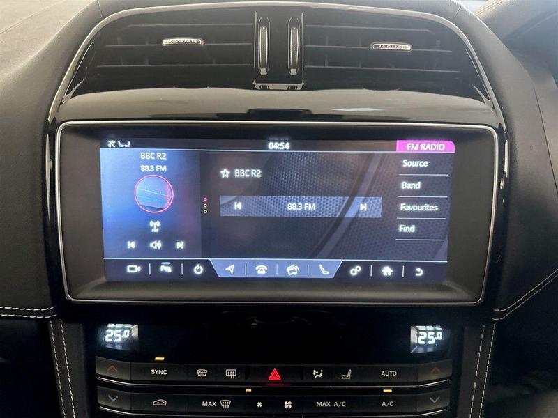 Used Jaguar F-Pace 2021 for sale - 76344423: Photo 23