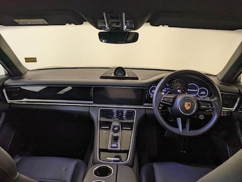 Used Porsche Panamera 2021 for sale - 75712643: Photo