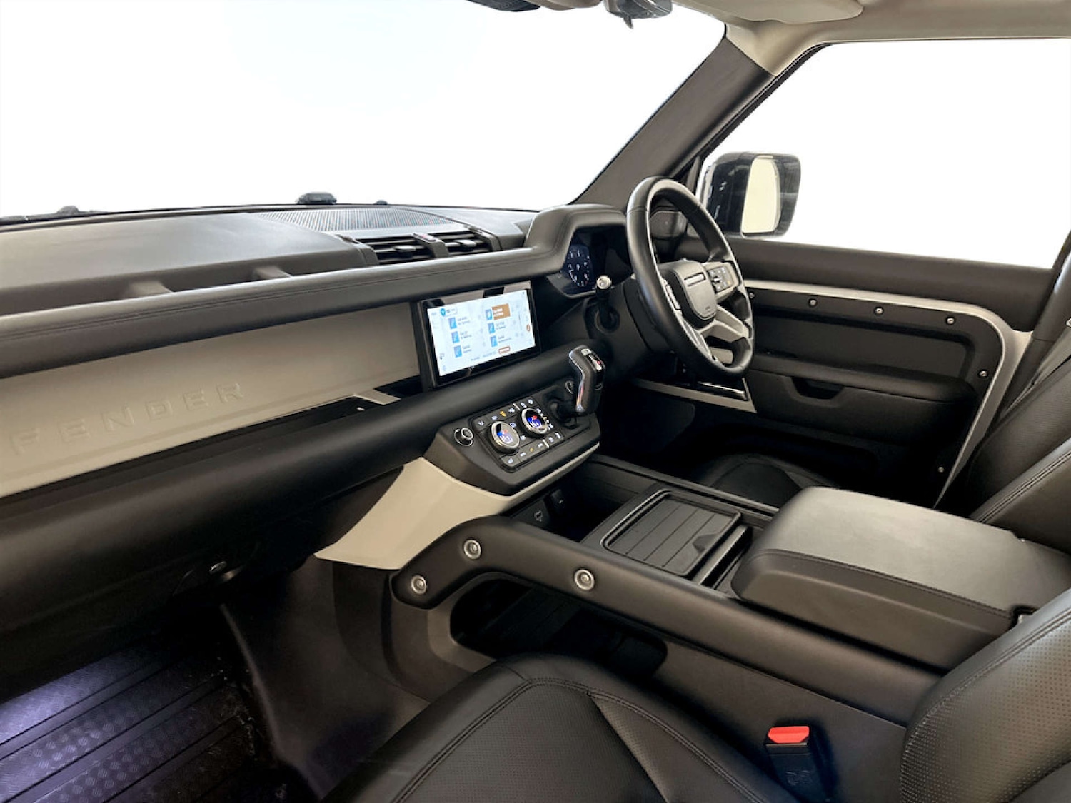 Used Land Rover Defender 2020 for sale - 77342223: Photo 11