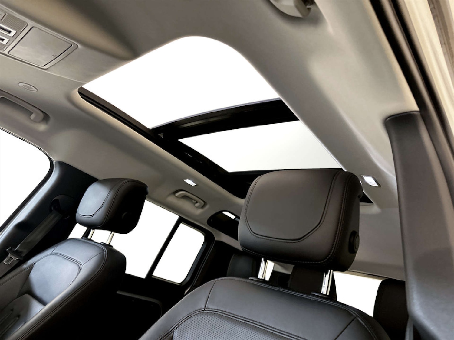 Used Land Rover Defender 2020 for sale - 77342223: Photo 13