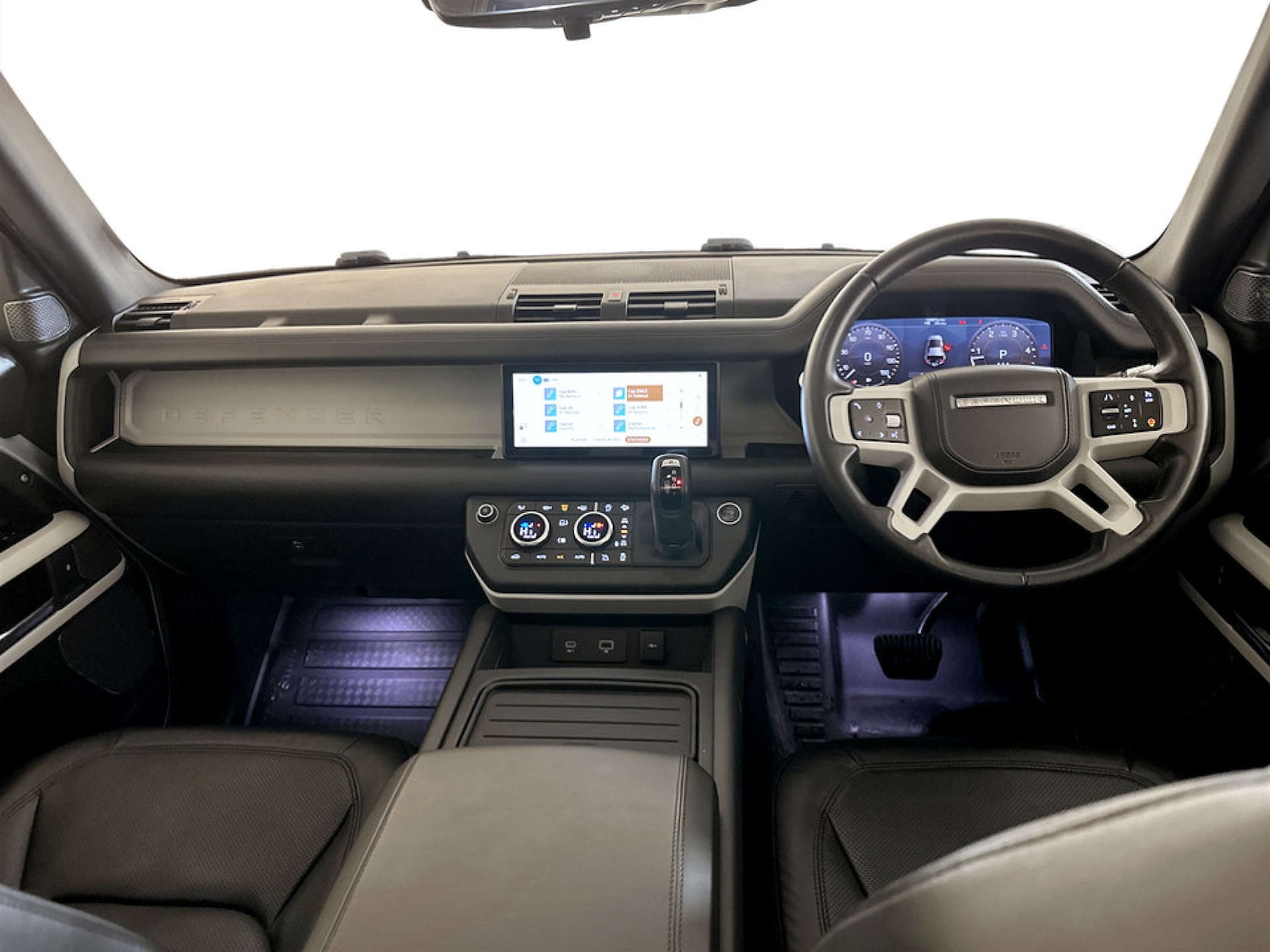 Used Land Rover Defender 2020 for sale - 77342223: Photo 3