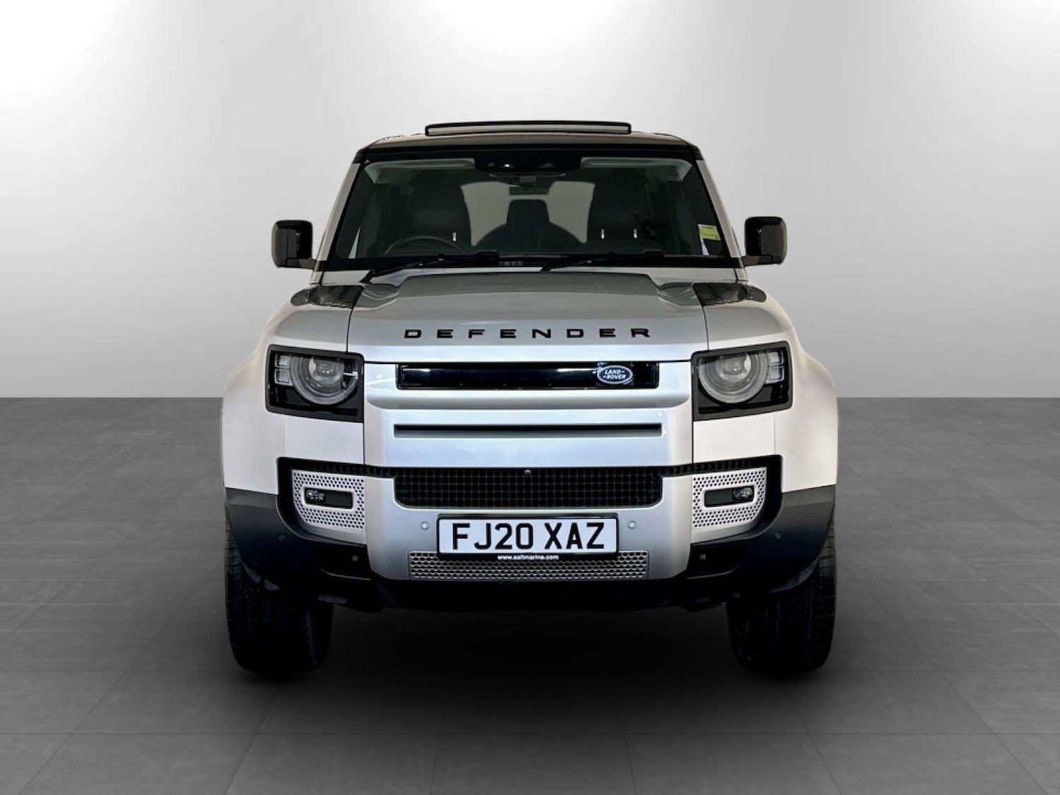 Used Land Rover Defender 2020 for sale - 77342223: Photo 5