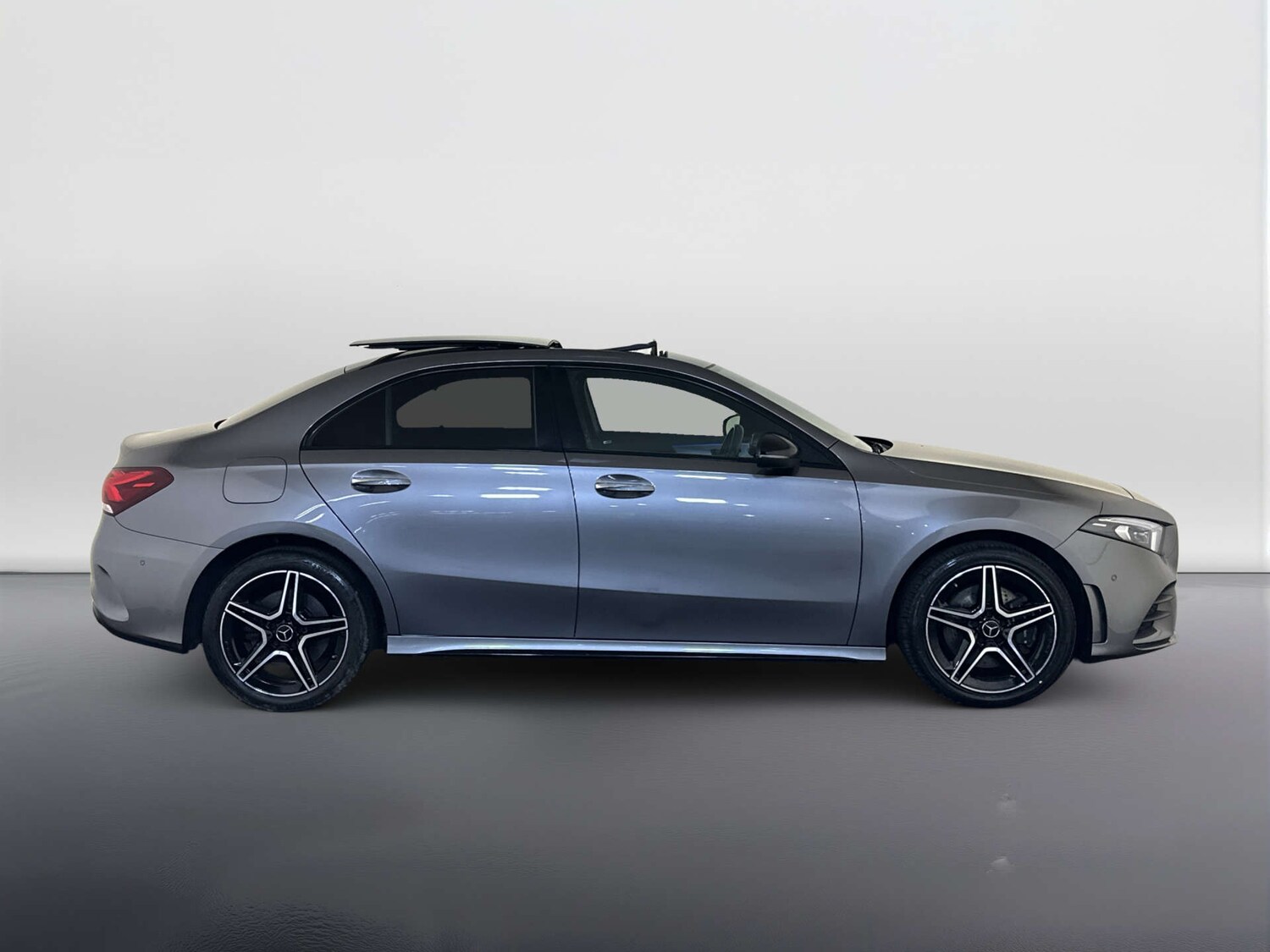 Used Mercedes-Benz A-Class 2022 for sale - 78123016: Photo 11