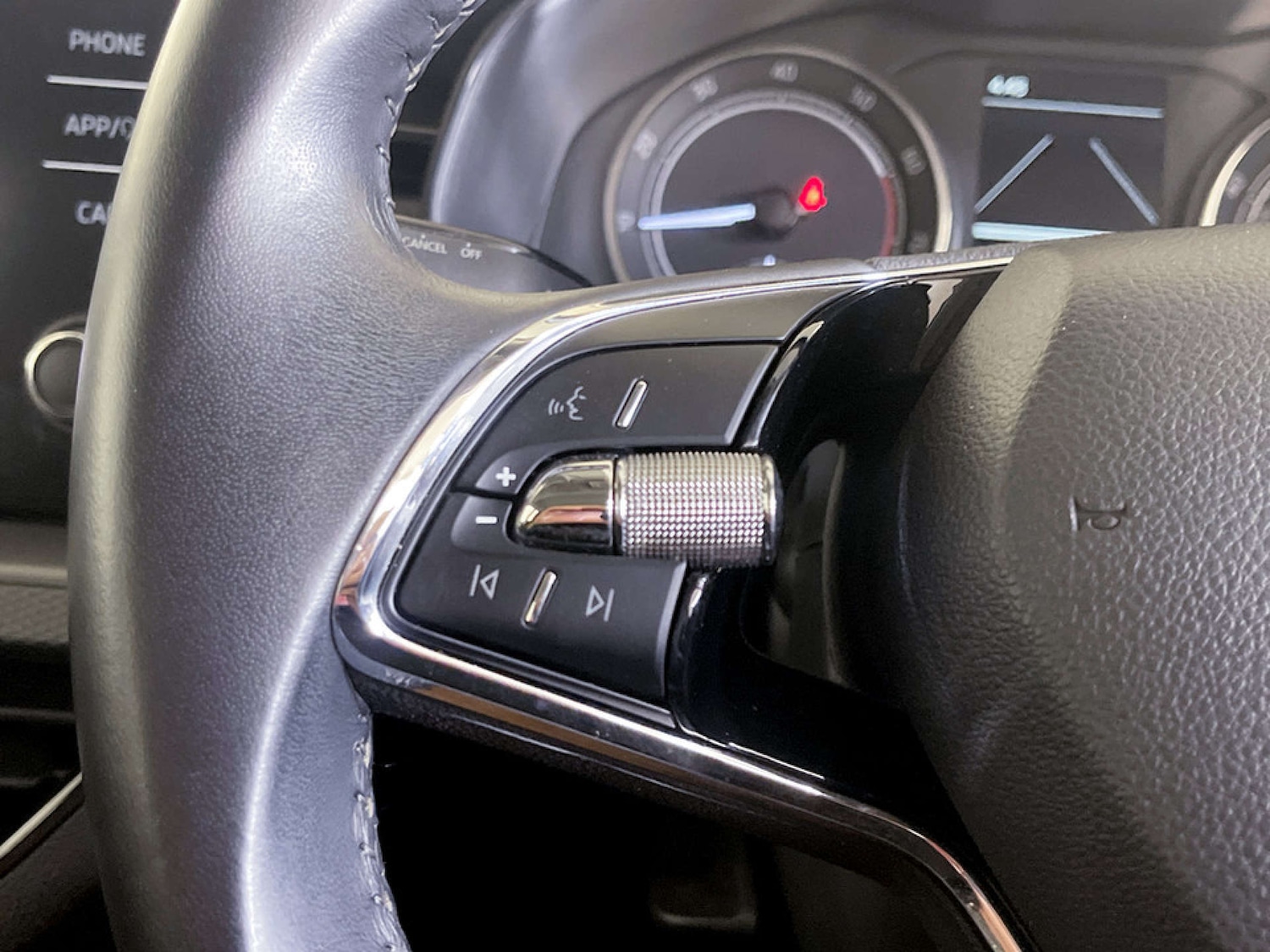 Used Skoda Kamiq 2021 for sale - 77186035: Photo 17