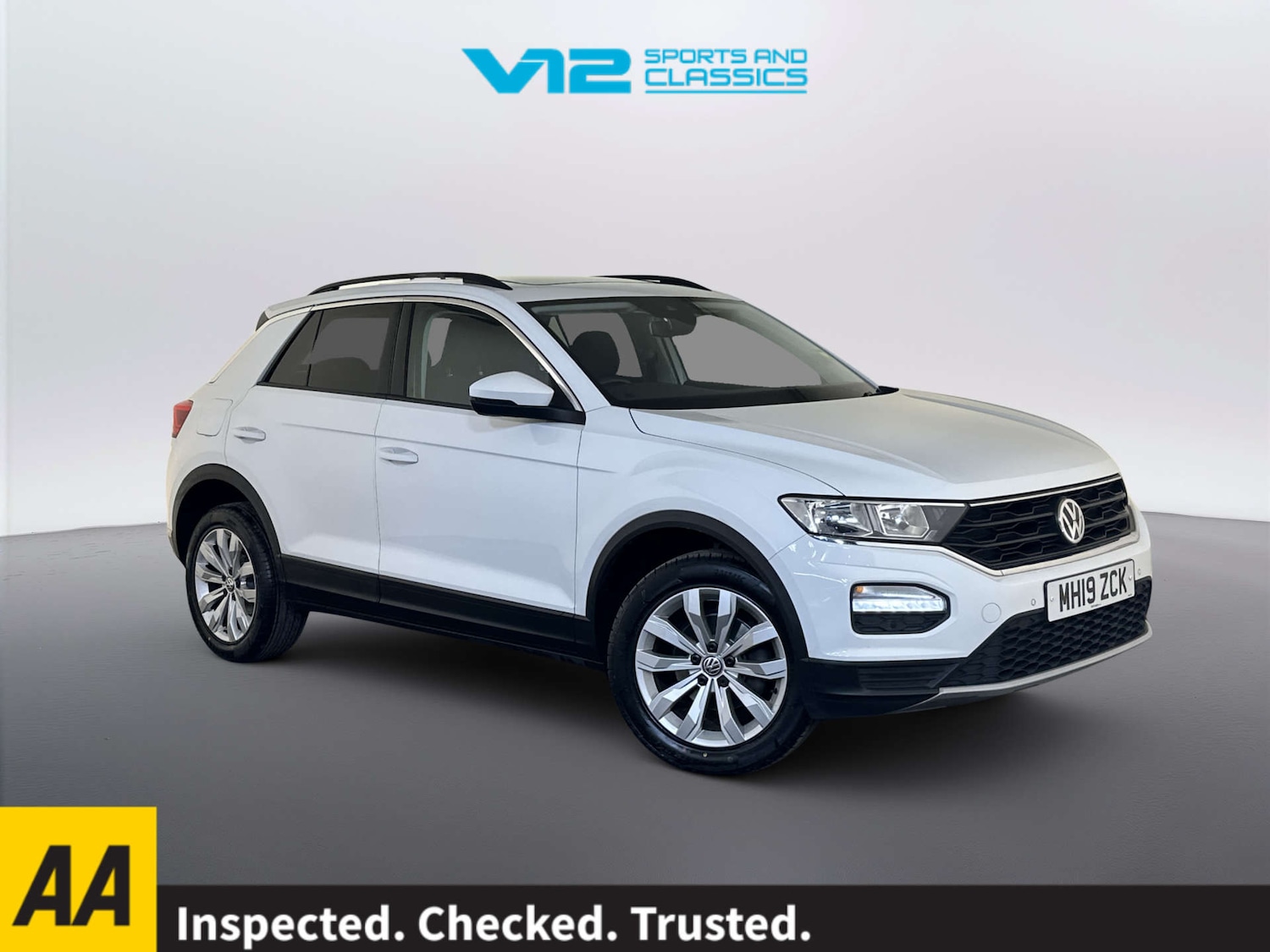 Used Volkswagen T-Roc 2019 for sale - 78162707: Photo 1