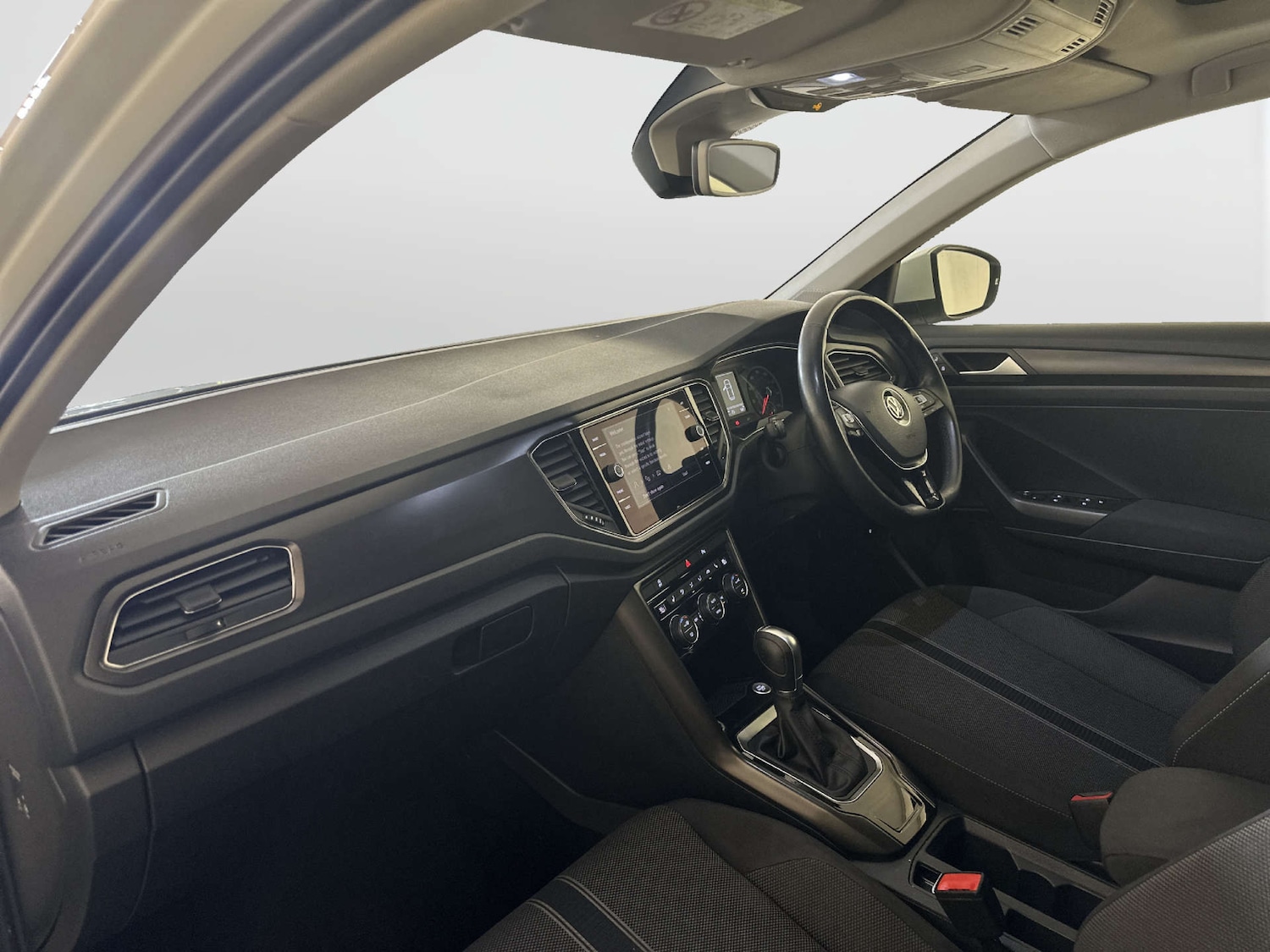 Used Volkswagen T-Roc 2019 for sale - 78162707: Photo 12