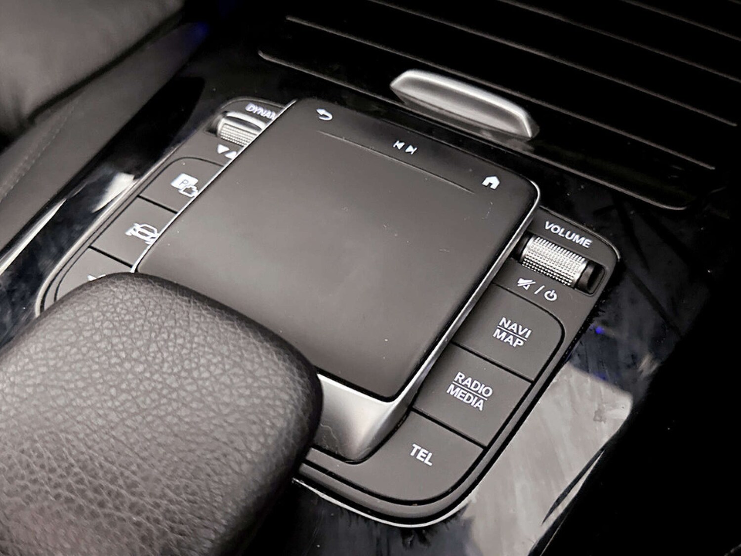 Used Mercedes-Benz CLA 2021 for sale - 77667921: Photo 28