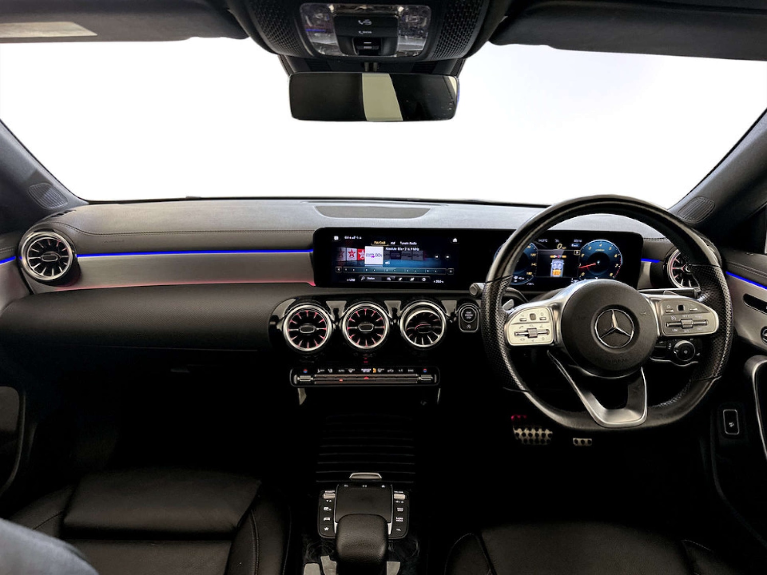 Used Mercedes-Benz CLA 2021 for sale - 77667921: Photo 3