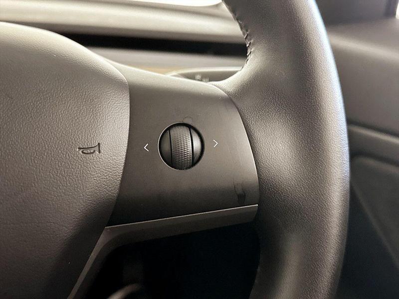 Used Tesla Model 3 2020 for sale - 76329703: Photo 18