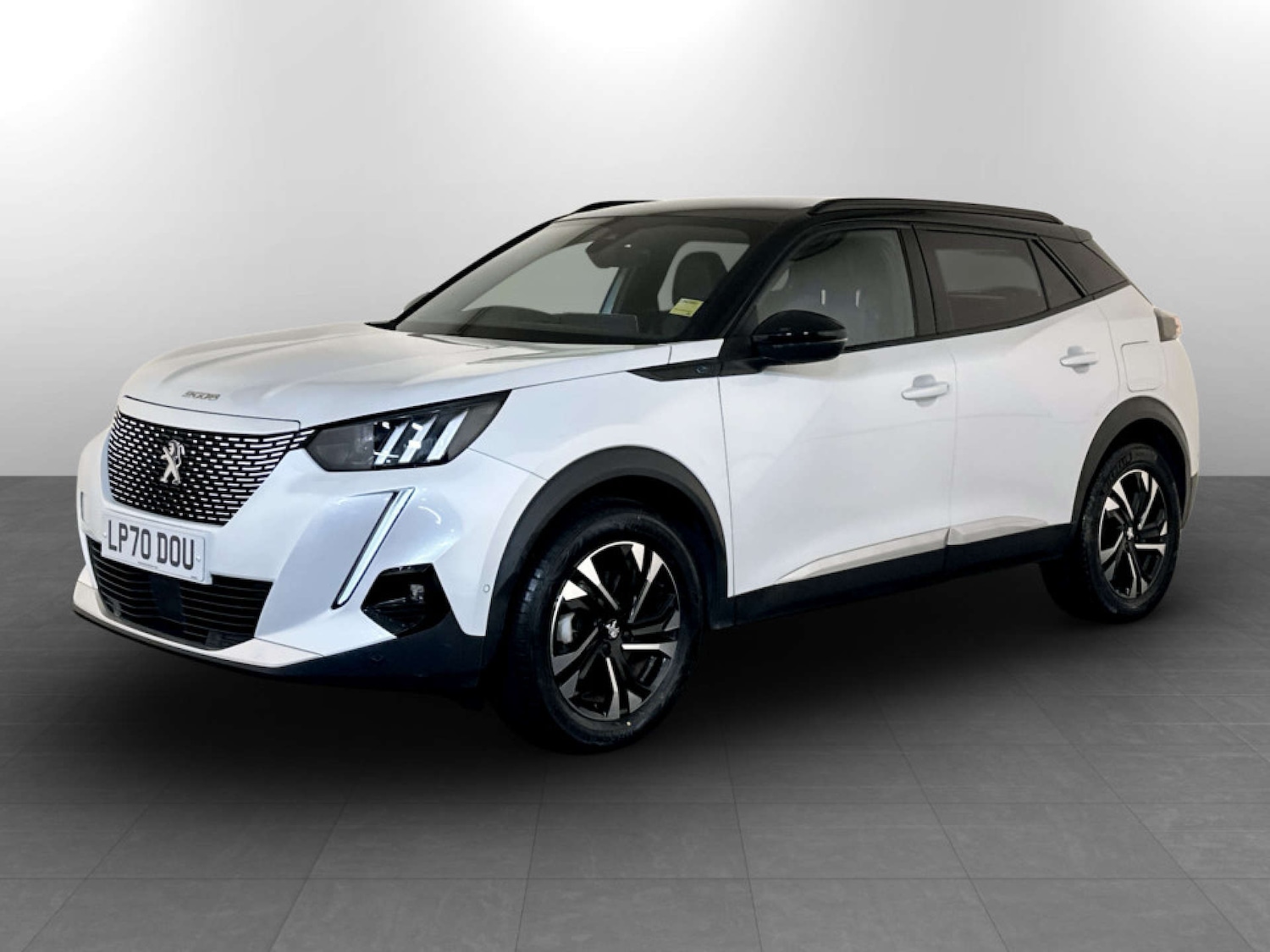 Used Peugeot E-2008 2021 for sale - 77571356: Photo 6